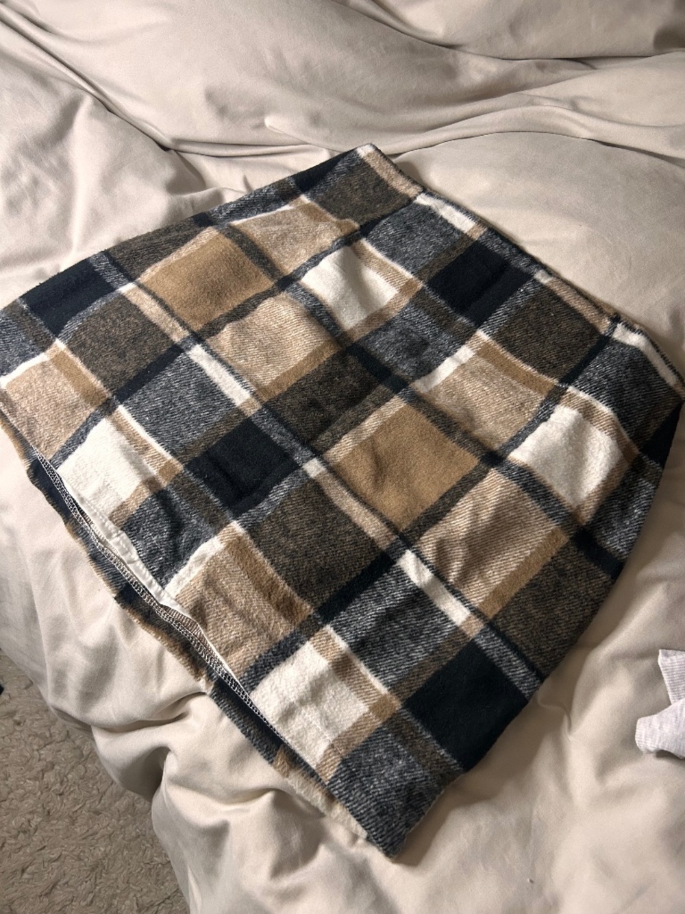 Medium plaid mini skirt